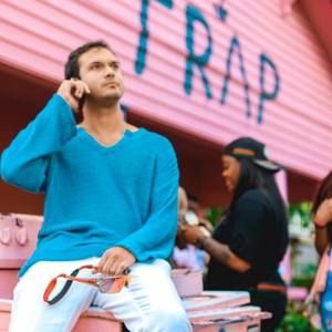 Meet your Posher, Luis